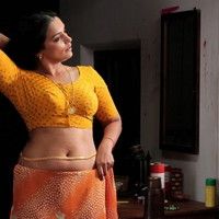 Shweta Menon - Rathi Nirvedam Hot Movie Stills | Picture 80009